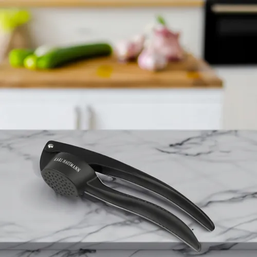 WYCISKACZ DO CZOSNKU ROZDRABNIACZ WYCISKARKA PRASKA ZGNIATACZ STALOWY CZERŃ na Arena.pl