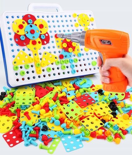 KREATYWNE PUZZLE KLOCKI KONSTRUKCYJNE 3D WKRĘTARKA WALIZKA 237 elem. na Arena.pl