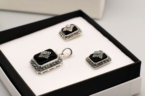 Srebrne kolczyki Staviori na Arena.pl