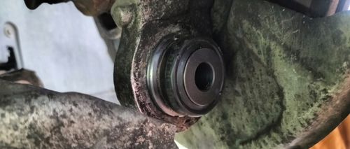 ŚCIĄGACZ TULEI OSI WAHACZA TYŁ BMW 3 5 7 E38 E39 E60 E61 E65 X5 E53 E52 E66 na Arena.pl