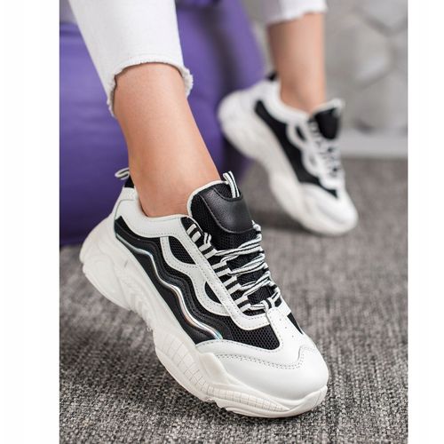 Sznurowane Sneakersy r.38 na Arena.pl