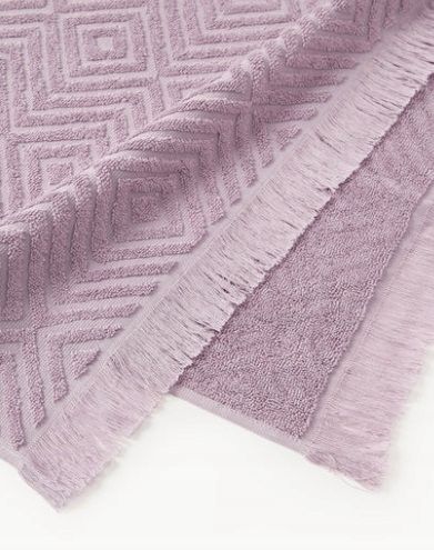 Ręcznik z wypukłą strukturą Jacqui liliowe 2 sztuki 30 x 50 cm na Arena.pl