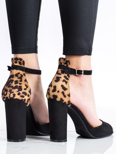 Converse M9621 r.38 na Arena.pl