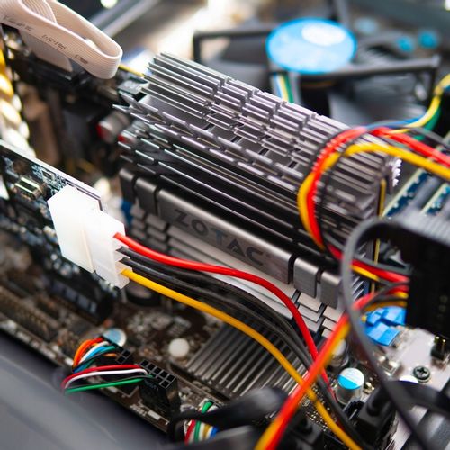 GRACZ GTX I5 4X 3,4GHZ 8GB 120SSD+HDD GT730 W10 na Arena.pl