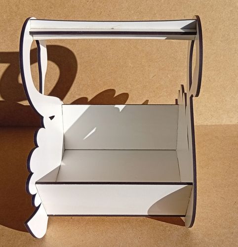 Koszyk w kształcie łabędzia na Arena.pl