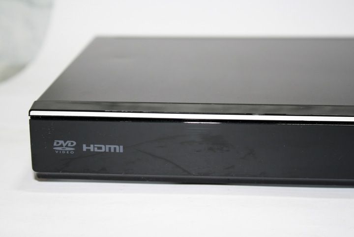 Odtwarzacz DVD Panasonic DVD-S700EG-K zdjęcie 3