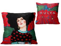 Poduszka z wypełnieniem/suwak H. Ozdemir, Still don`t know my name CARMANI