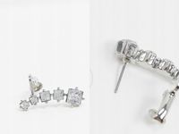 DESIGN Nausznica srebrna z kryształkami