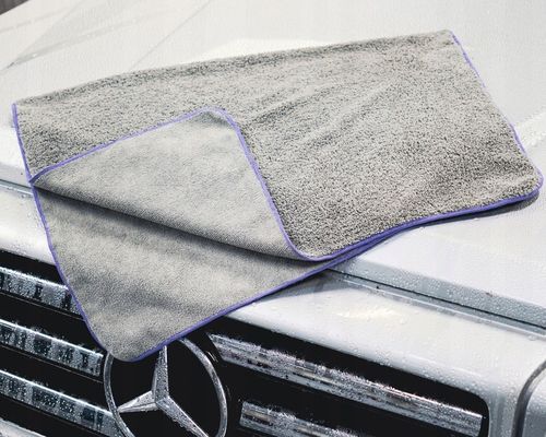 Ręcznik Z Mikrofibry Do Osuszania Samochodu Auta Fluffy Dryer 90x60 cm na Arena.pl