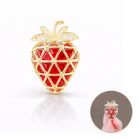 broszka ozdobna - złota delikatna truskawka bz236