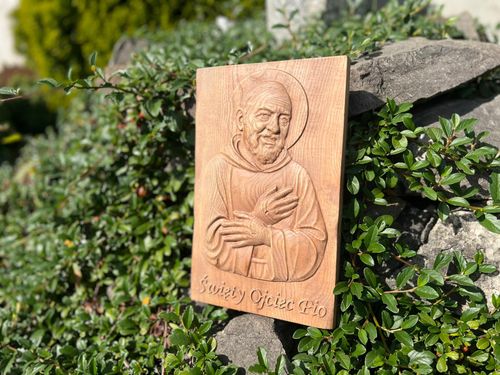 Płaskorzeźba Święty Ojciec Pio obraz drewniany do powieszenia prezent (80) na Arena.pl