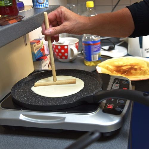 Wałek do naleśników drewniany na Arena.pl