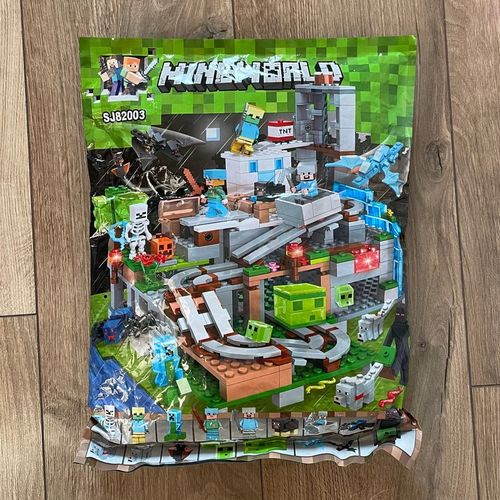 KLOCKI Minecraft GÓRSKA JASKINIA KOPALNIA na Arena.pl