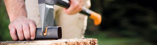 FISKARS Ostrzałka do siekier i noży Xsharp osełka ceramiczna szpulka na Arena.pl