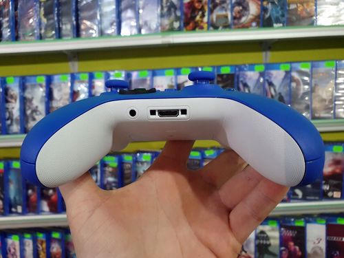Pad Xbox bezprzewodowy Niebieski na Arena.pl