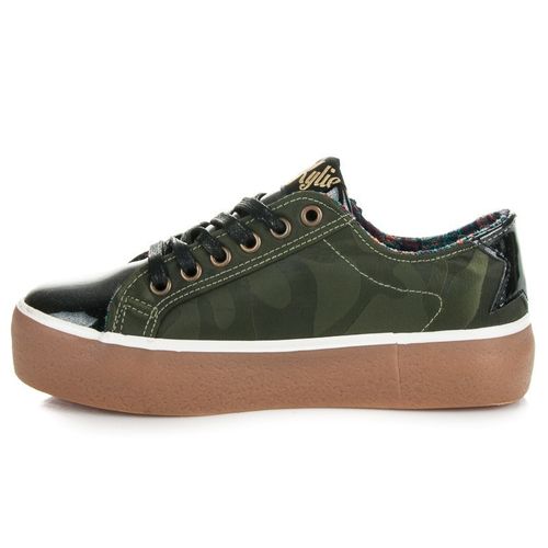 LAKIEROWANE TRAMPKI Rozmiar - 38 na Arena.pl