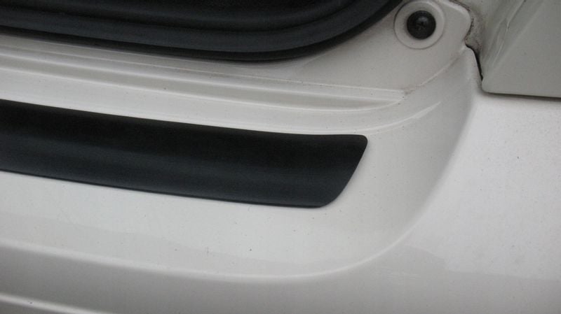 Dacia Logan MCV - Listwa Ochronna Czarna na Zderzak Tylny Tył Nakładka zdjęcie 2