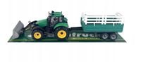 traktor z przyczepą pod kloszem 1017