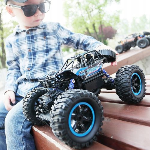 SAMOCHÓD ZDALNIE STEROWANY MONSTER AUTO RC 4X4 KOŁA XXL + PILOT AKUMULATOR na Arena.pl