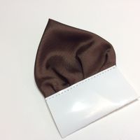 Brązowa czekoladowa poszetka trójkątna "Wypustka"