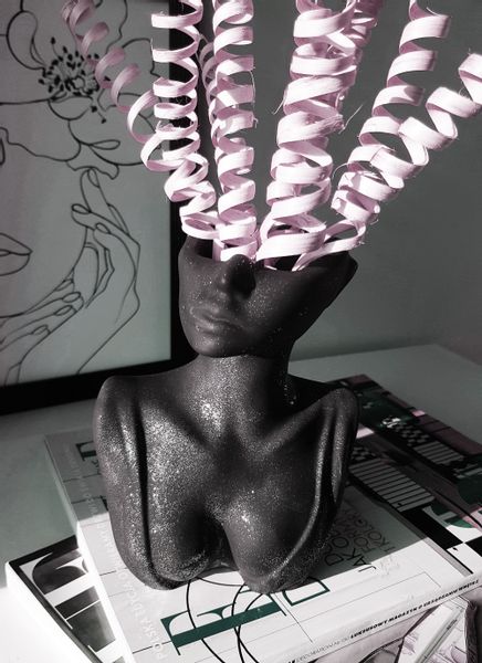 Wazon kobieta - kolor srebrny zdjęcie 2