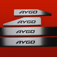 Listwa progowa TOYOTA AYGO MK1 Stal nierdzewna 304 mat z czarnymi literami