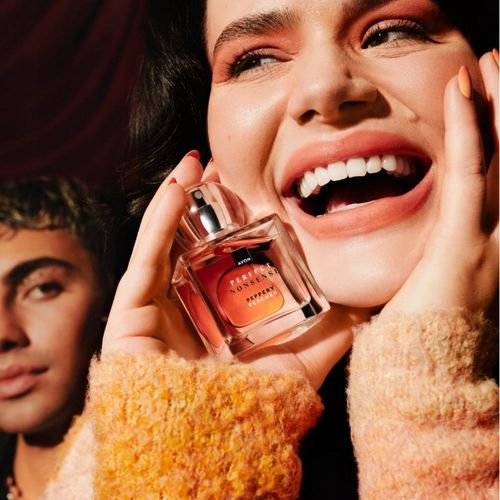 Avon - woda perfumowana Perfect Nonsense Peppery Peaches damska 50ml na Arena.pl