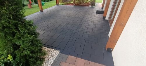 Barwiący IMPREGNAT farba kostki brukowej i elementów z BETONU 5l antracyt na Arena.pl