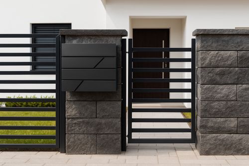 Duża skrzynka pocztowa na listy gazety ulotki pocztę A4 czarna na Arena.pl