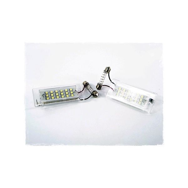 BMW X3 E83 2003–2010r Lampki tablicy LED 2szt. zdjęcie 2