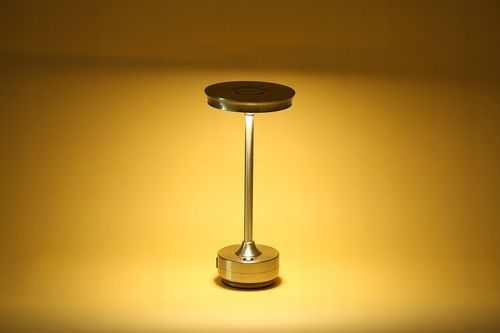 BEZPRZEWODOWA LAMPKA NOCNA DOTYKOWA LED DO RESTAURACJI HOTELU 3 TRYBY na Arena.pl