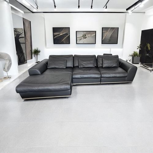 Lususowy naroznik powystawowy Kler Sinfonia na Arena.pl