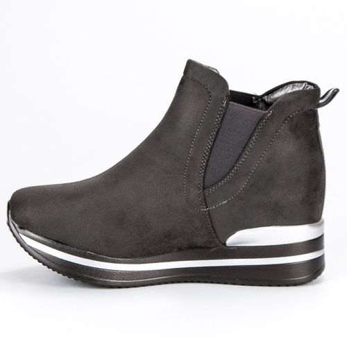 Botki sztyblety na platformie r.39 na Arena.pl