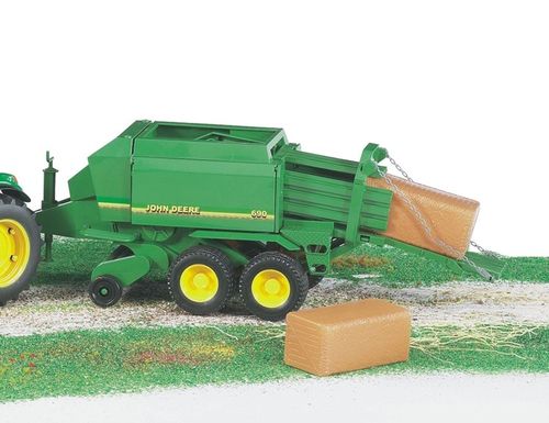 Bruder - Prasa do słomy John Deere 02017 na Arena.pl