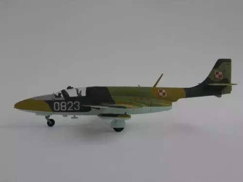 TS-11 Iskra 200BR, C-21, 1:72 na Arena.pl
