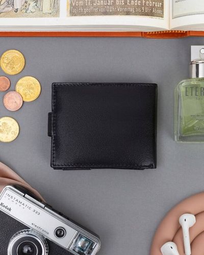 mały, skórzany portfel męski - ronaldo na Arena.pl