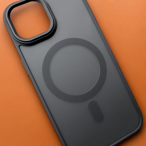 Etui GRAPH BLACK do iPhone 15 Pro Max na Arena.pl