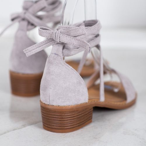 Wiązane Sandałki r.39 na Arena.pl