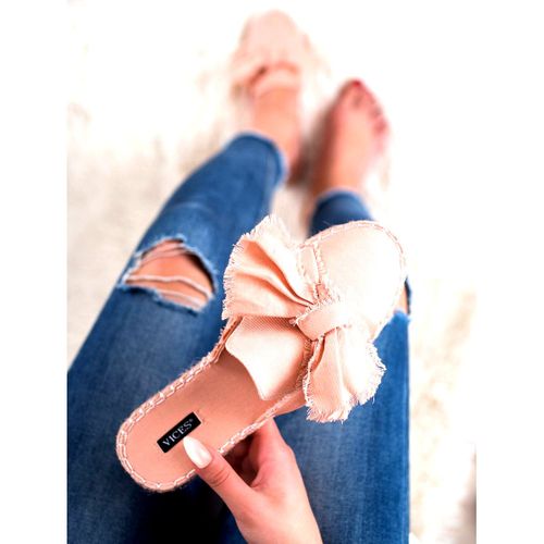 Zabudowane Klapki VICES r.41 na Arena.pl