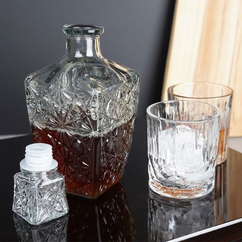Karafka do whisky szklana 830 ml na Arena.pl
