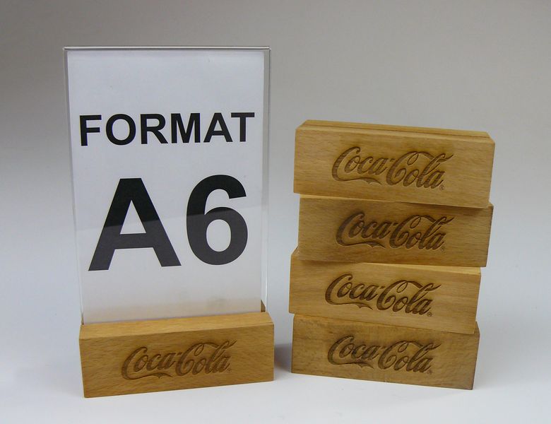 stojak na menu ulotkę plexi + drewniana podstawka z grawerem A6 10 szt zdjęcie 3