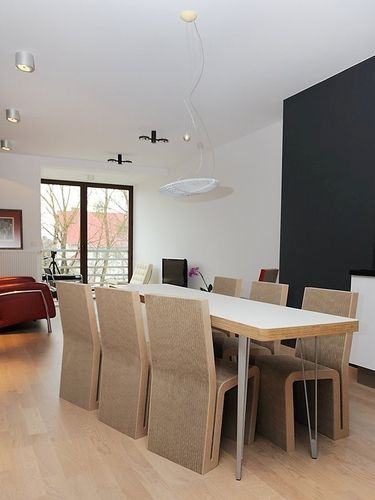 Krzesło line chair na Arena.pl