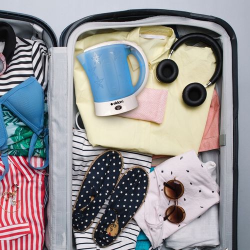 Czajnik elektryczny turystyczny 650W Eldom 0,6L mały podróżny plus 2 kubki na Arena.pl