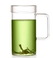 KUBEK  Z POKRYWKĄ 700 ml - 1 szt - Home Decor