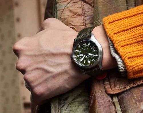 ZEGAREK MĘSKI SEIKO SRPH29K1+ BOX na Arena.pl