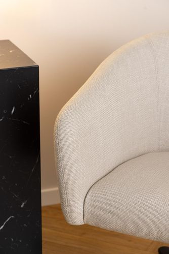 Fotel Ramsey obrotowy beżowy Basel 24 na Arena.pl