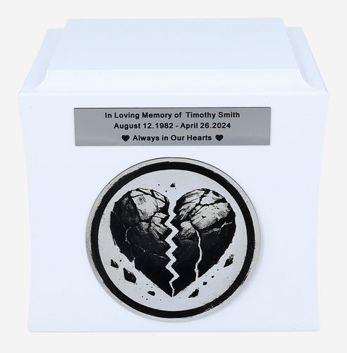 Urna ze złamanym sercem Urna na prochy Biała / Plakietka na Arena.pl