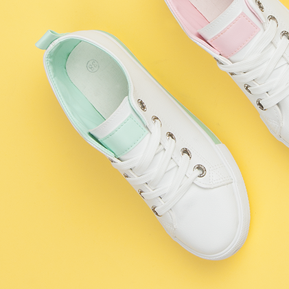 Wiązane trampki r.37 na Arena.pl