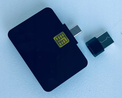 Czytnik Kart Kierowców | Kwadrat | USB - C | Adapter na USB - A| na Arena.pl