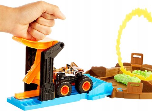 Hot Wheels Monster Trucks Opona Kaskaderska arena na Arena.pl